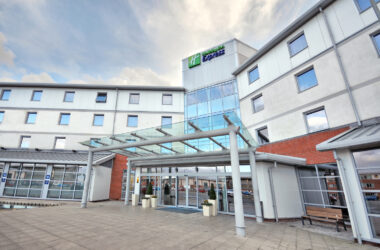 Holiday Inn Express Leigh Sports Village